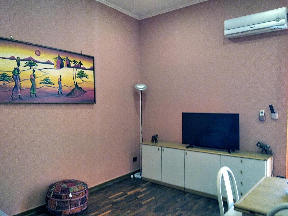 Jamila Apartment Неаполь Экстерьер фото